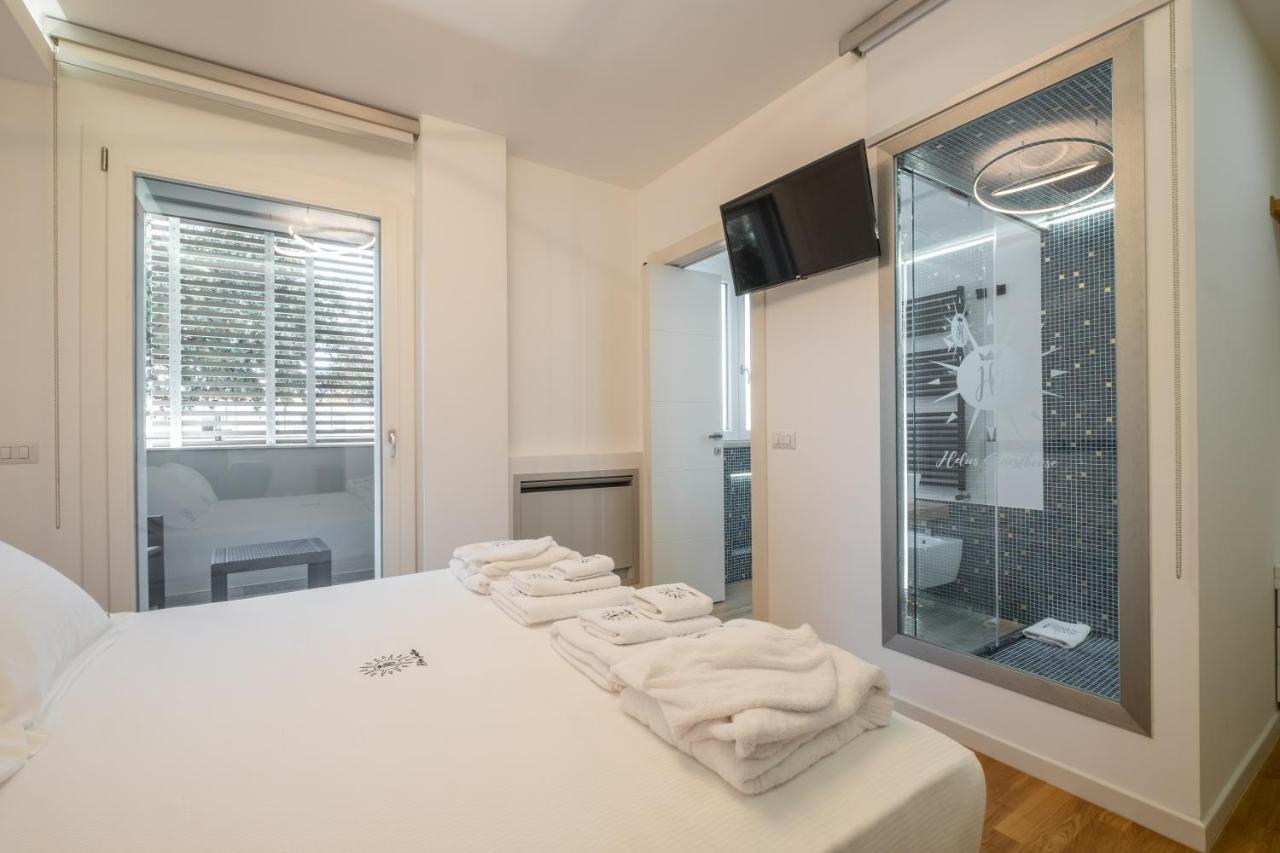 Helios Guest House Кальярі Екстер'єр фото